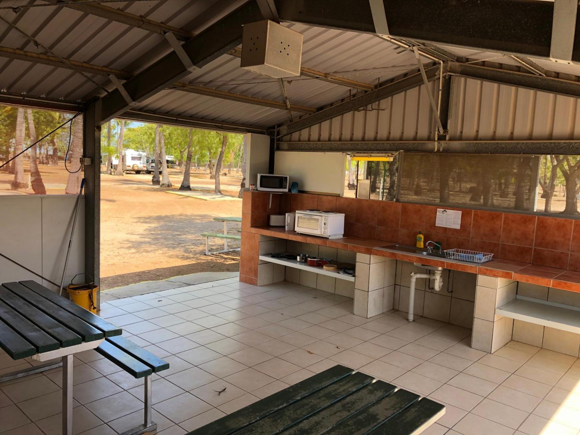 Karumba Point Sunset Caravan Park Ngoại thất bức ảnh