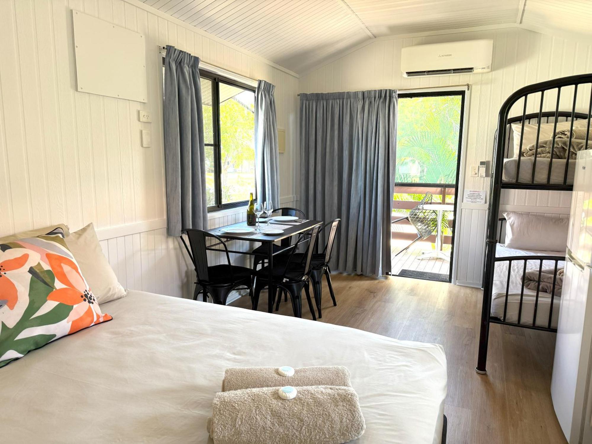 Karumba Point Sunset Caravan Park Ngoại thất bức ảnh