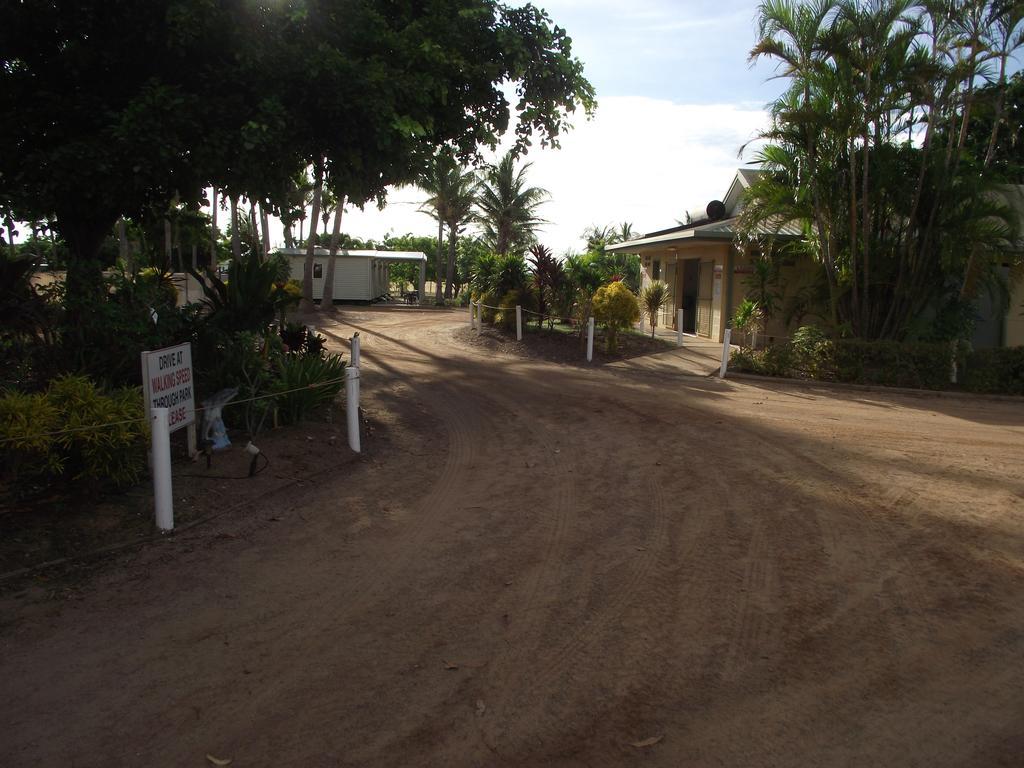 Karumba Point Sunset Caravan Park Ngoại thất bức ảnh